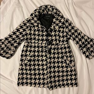Chime women’s size S “houndstooth” coat with bow detail